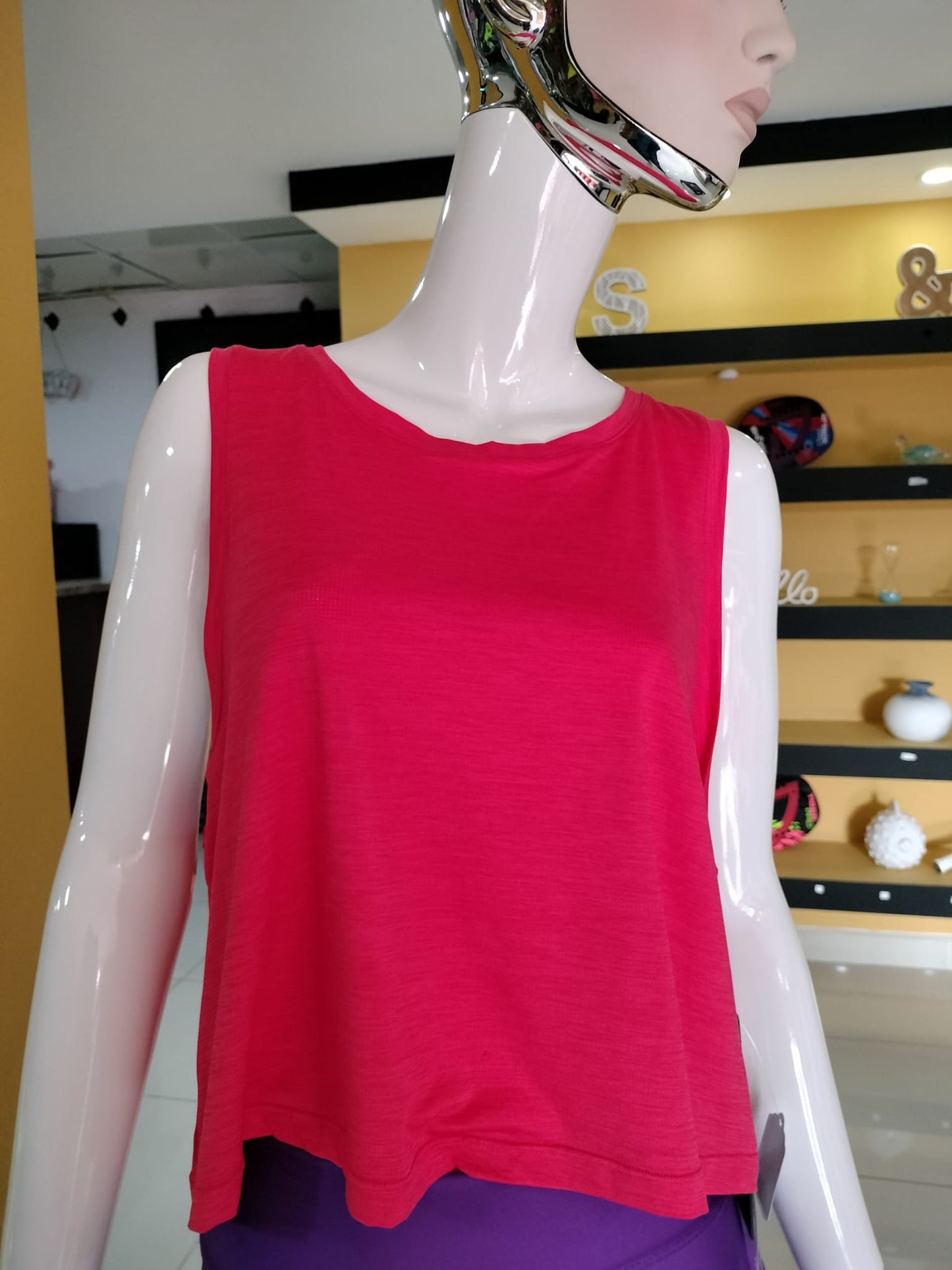 RED MONO TANK T13