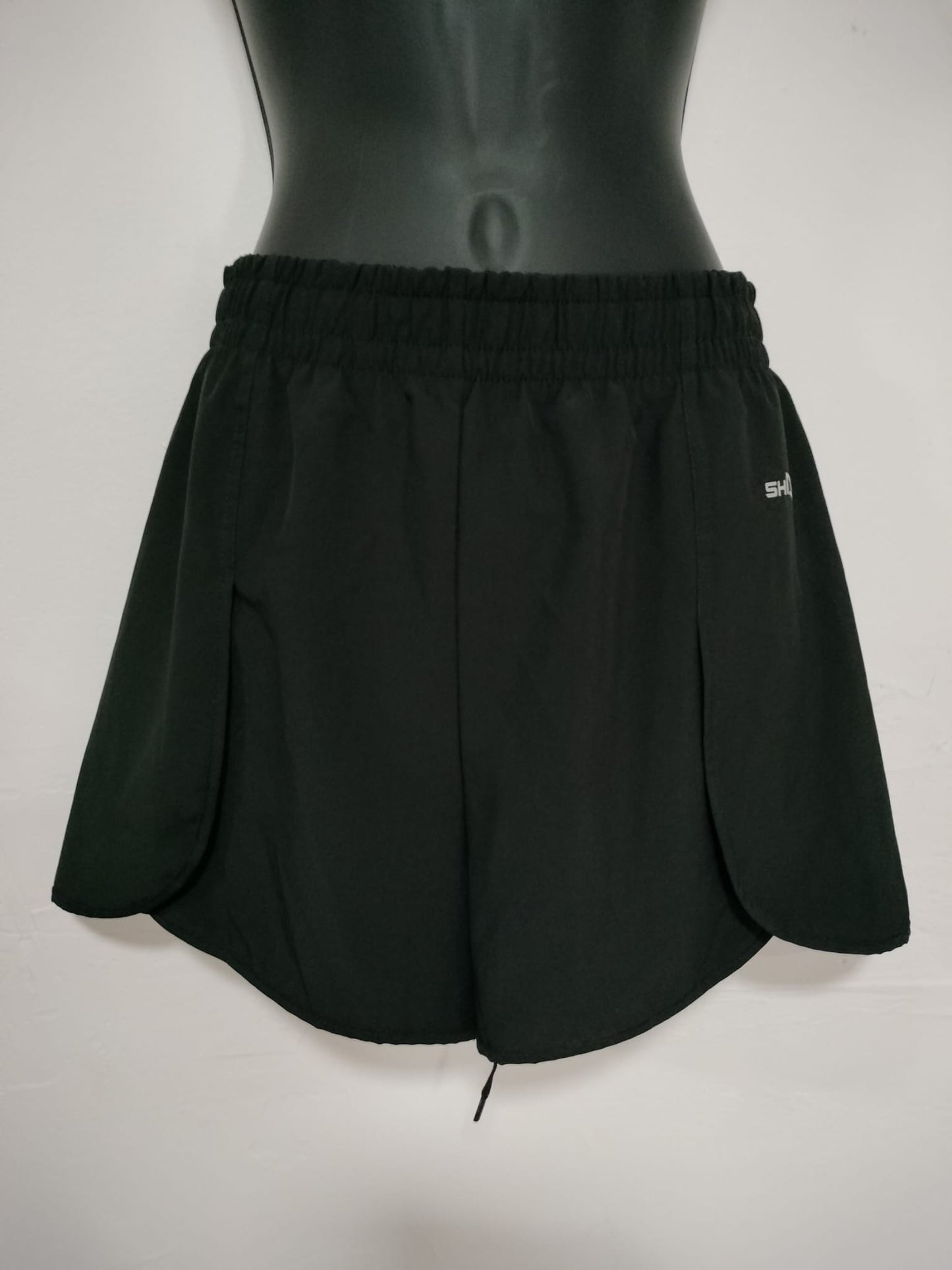 SHORT WOMEN CORIDA BLACK