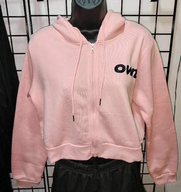 PINK CROPPED HOODIE